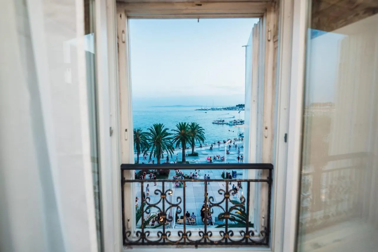 Bed & Breakfast Luxury Rooms L&L Split